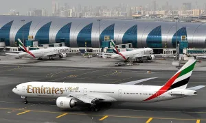 Hãng hàng không Emirates cấm mang máy nhắn tin, bộ đàm lên máy bay